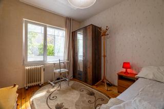 Bright City-Center Apartment with Free Parking - 3