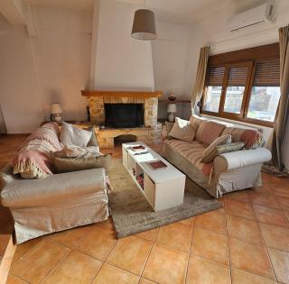 KlaireyBelles -  - 6