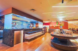 Hyphen Business Hotel - Noida - 9