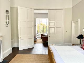Pulteney Bridge Suites - Apartment 2 - Bath - 3