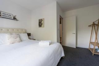 Stylish Modern Apartment by Aldgate East Station 5 - Londres - 4