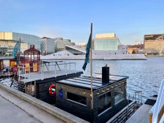 Stylish Urban Retreat 5 Min to Central Station - Oslo - 5