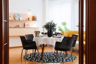 Colored Happiness 115m2 with Balcony Old Town - 2