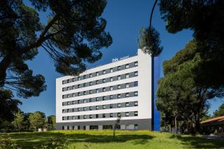 ibis budget Madrid Aeropuerto - Madrid - 0