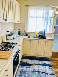 Spacious and cosy 2BR in Balwyn - 5