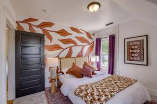 New 5BD Near UNL & DT | Poker Table & Games - Lincoln - 1