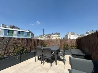 MERVEIL Signature - Viala III - Eiffel Tower Rooftop - Paris - 9
