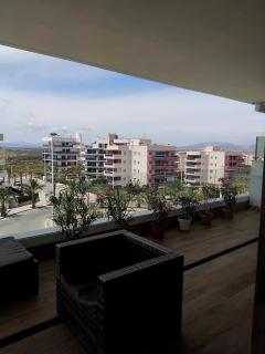 Claudia Luxury Apartment near the beach with a pool, gym, and secure gated parking - Arenales del Sol - 6