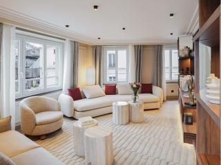 MERVEIL Signature - Viala III - Eiffel Tower Rooftop - Paris - 0