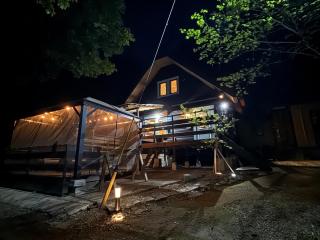 森の中の大型ログハウス最大16名可ペット同伴OkコテージLog - 7