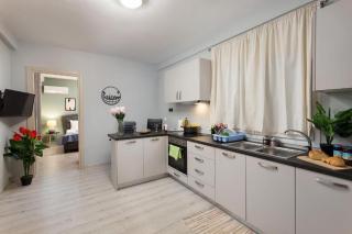 Premium Homes by Athens Stay - Athen - 4