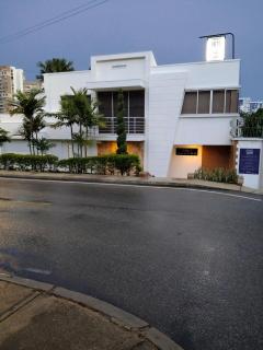 Hotel PREMIUM HOUSE - Floridablanca - 0
