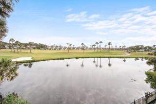 Spacious and Stylish 4-Bed, 45-Bath Home with Stunning Golf Views - Fripp Island - 0