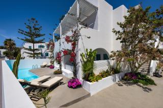 Nissia Beach Apartments & Suites - 5