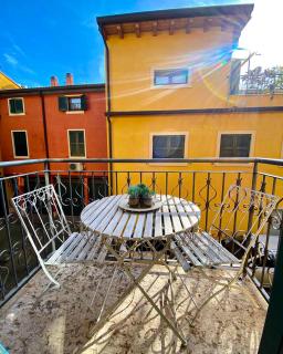 Appartamenti Mameli - Verona - 9