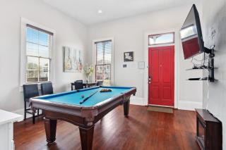 Funky Historic Home in Heart of the Action - New Orleans - 0