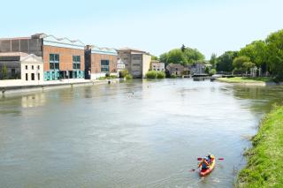 QUAI 3 loft moderne et lumineux les pieds dans l'eau - Jarnac - 3