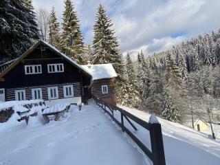 Chata v Krkonoších, 6 rooms, 25 beds - Vítkovice - 0