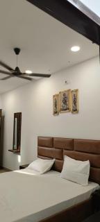 The White Solitaire - Unit 3 - Ludhiana - 8