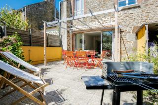 Grande maison pour 6 avec jardin et terrasse - La Richardais - 6