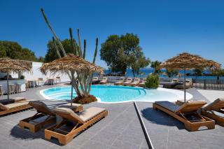 Nissia Beach Apartments & Suites - 4