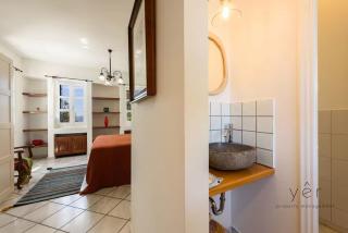 6BR Villa with Private Pool, 4 Baths & Garden -PADMA - 1