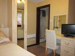 Albert Villa Guest House - Perth - 6