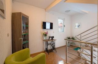 Budva Inn Guest House - Budva - 5