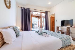 Villa Azure 3 - Private Suite in Shared Tropical Pool Villa - 5