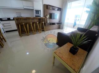 Apartamento na Zona Central da Praia com 02 Dormitórios - Bombinhas - 6