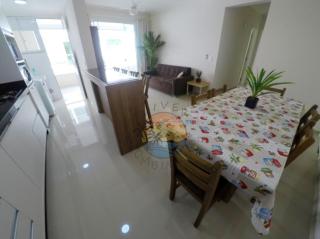 Apartamento na Zona Central da Praia com 02 Dormitórios - Bombinhas - 1