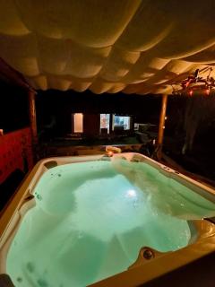 Chalé com Jacuzzi em Morretes - Morretes - 0