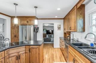The Chestnut Cottage by Stay Local Nashville - 4