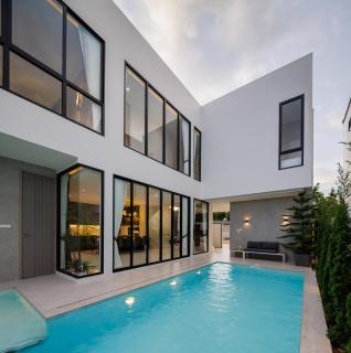 A9 Airport Modern Pool Villa - 6