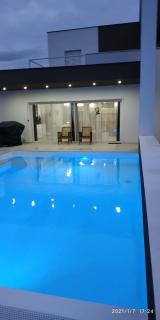 Villa Desy - - 6