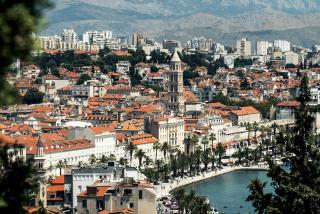 Center of Split, quite bedroom for 2 overnight stay - Split - 0