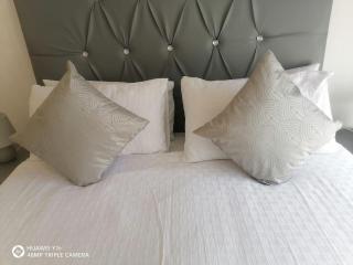 Oasis Paradise Guest House - Mahikeng - 4