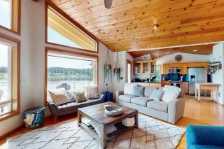 Waterfront Retreat at Church Point - 5