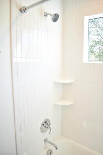 Modern 3 bedroom home convenient to Downtown - Raleigh - 8