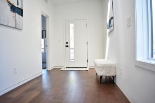 Modern 3 bedroom home convenient to Downtown - Raleigh - 1