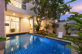 Oxygen Villas with Private Pool Near Naiharn by TropicLook - 9