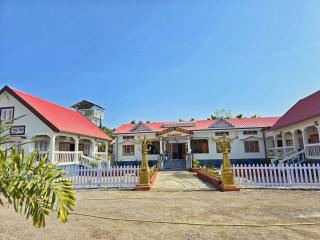 Pinjillyn Resort - - 3
