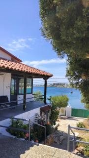 Cap Sounion Seafront Apartment - Adults Only - Kap Sounion - 0
