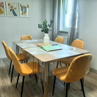 Design Maisonette - 24h Self-Check- GONDWANA Park - bis 7 Pers - In direkter Weihernähe - Parkplatz - WiFi - Balkon -Terrasse - Schiffweiler - 4