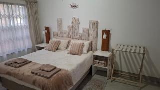 The Big Tree selfcatering accommodation - White River - 7