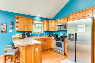 Resort Amenities and Game Room Arrowhead Lake Home! - 5