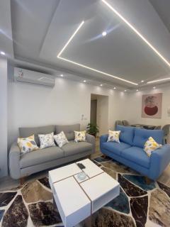 2BR APT in Madinaty, Near to DownTown - Madinaty - 0