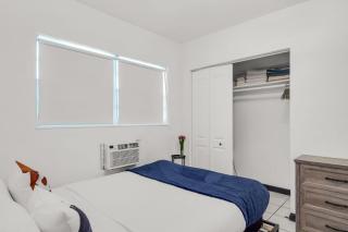 Relaxed Vibe | Near Beach | Parking & Fast Wi-Fi - Dania Beach - 7