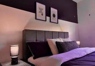 Modern, Central, Haven, 1BR with Balcony - 7
