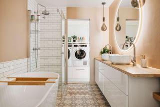 DINBNB Home l Historic 4BR House l 2 Free Parking l Balcony&Terrace - 7